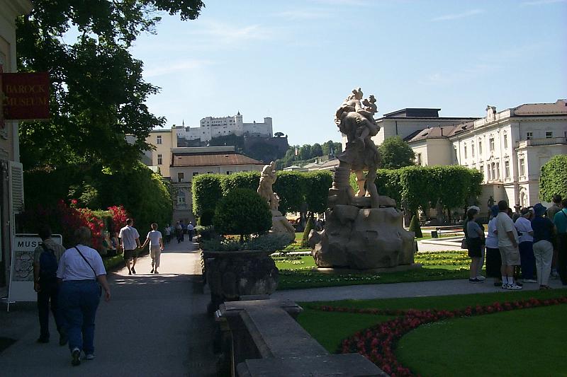 H11-Salzburg_Mirabell_Gdn.JPG